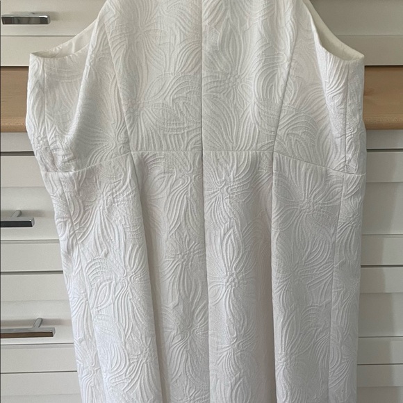 NEW w/o tags stunning, beaded, Laundry dress - Picture 5 of 5